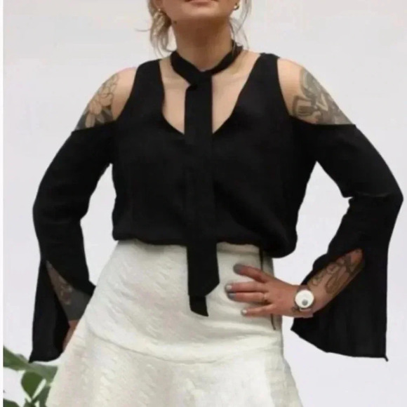 Line & Dot Cupro Cold Shoulder Black Top Tie Neck Women’s Size S NEW - Picture 1 of 10